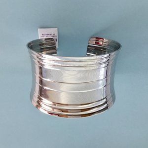 Lia Sophia Jewelry - Lia Sophia Integer Silver Tone Cuff Bracelet Lia Sophia Jewelry - Lia Sophia Integer Silver Tone Cuff Bracelet